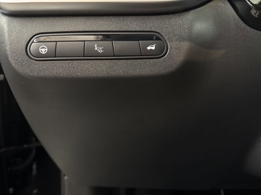 Certified 2025 INFINITI QX60 Luxe w/ Vision Package image 26