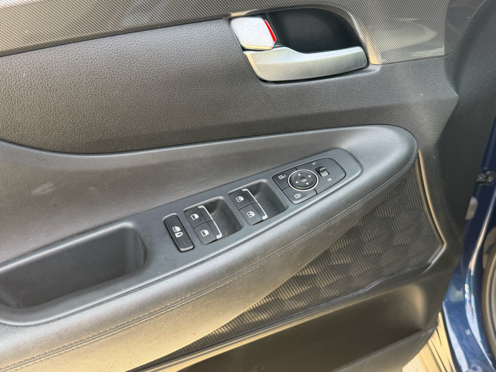 Used 2022 Hyundai Santa Fe XRT FWD image 21