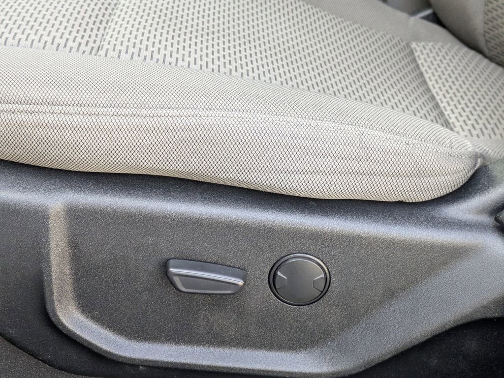 Used 2021 Ford F250 XLT w/ XLT Premium Package image 25