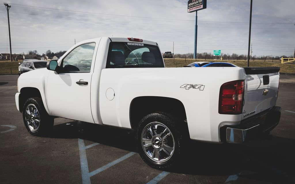 Used 2013 Chevrolet Silverado 1500 W/T image 14