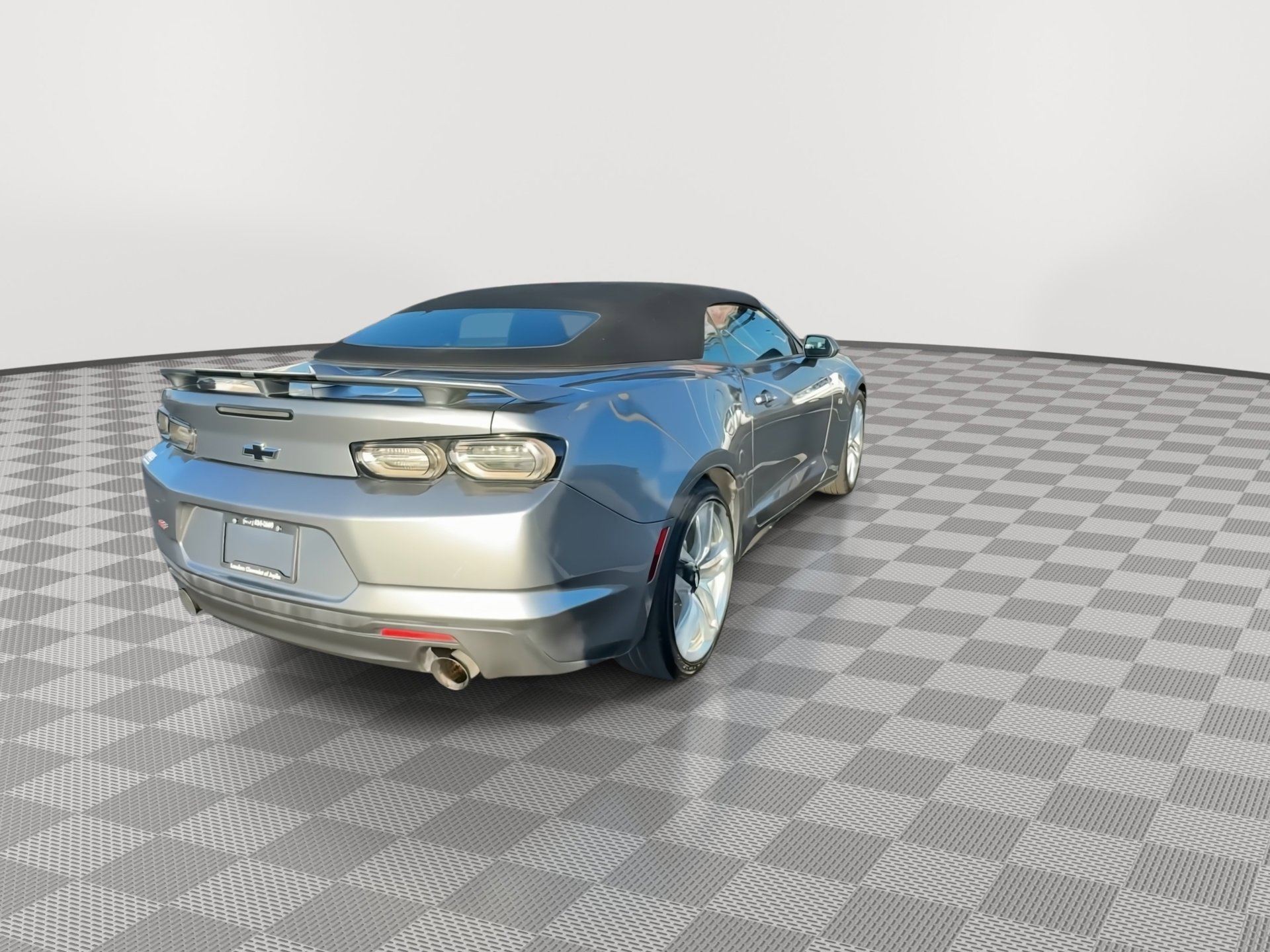 Used 2023 Chevrolet Camaro LT w/ RS Package image 8