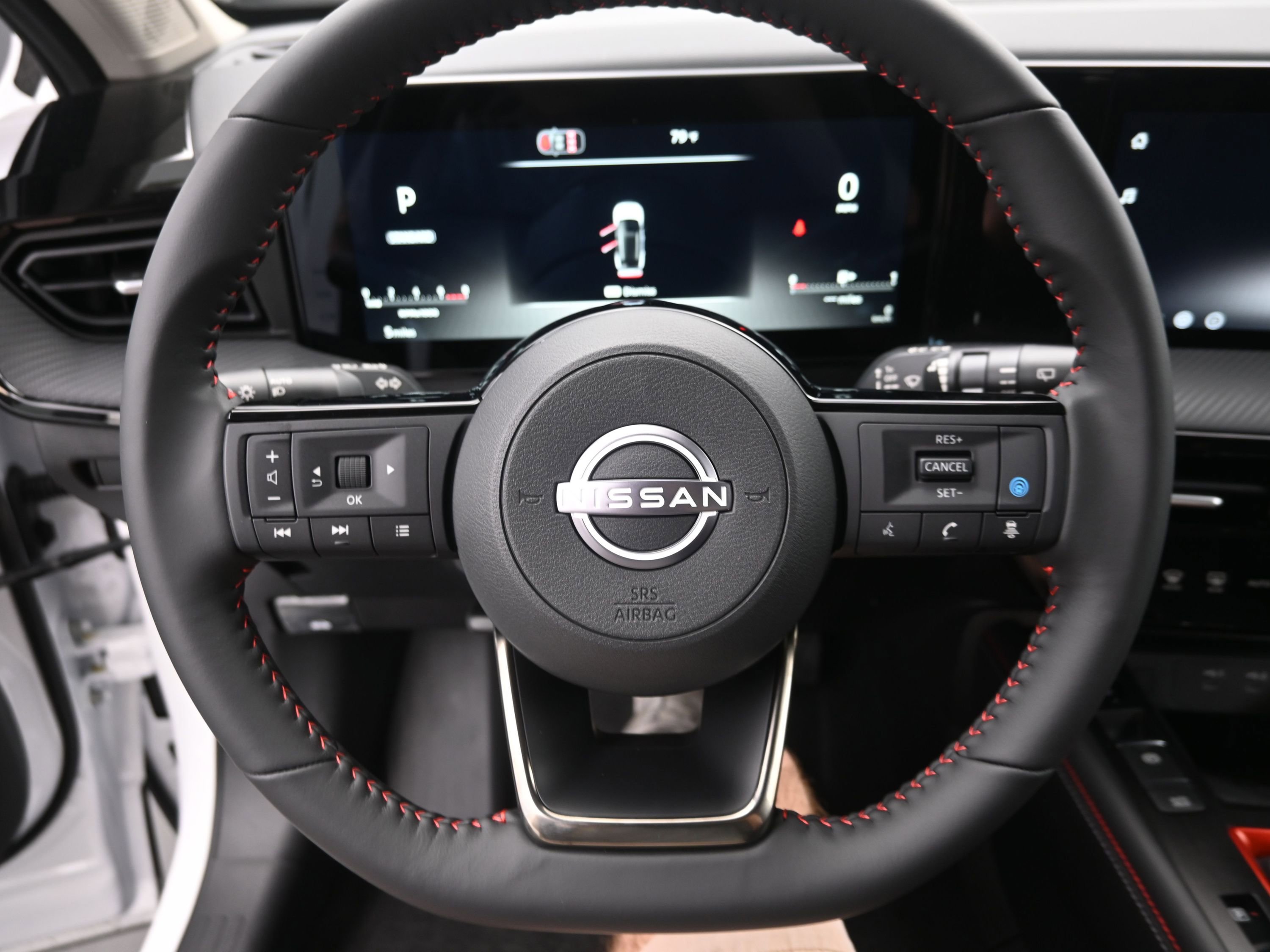 New 2026 Nissan Kicks SR image 14