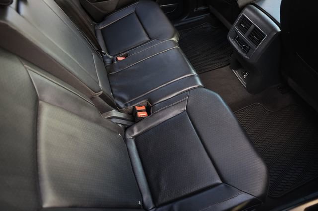 Used 2018 Volkswagen Atlas SE FWD image 15
