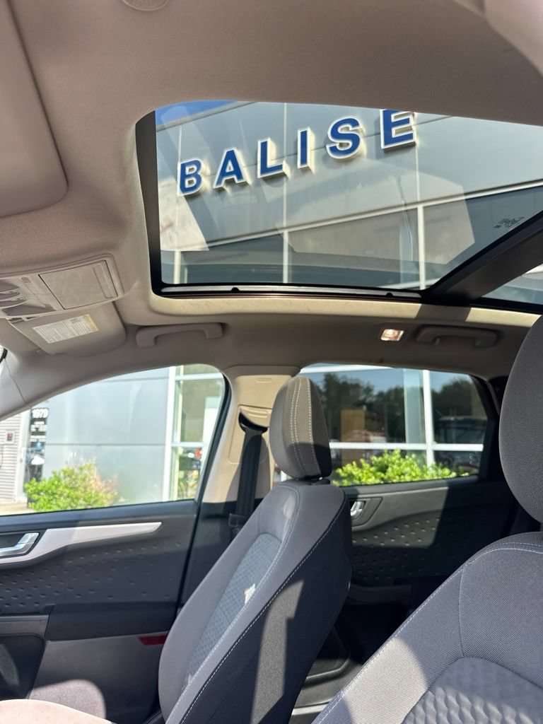 Used 2020 Ford Escape SE AWD/4WD image 3