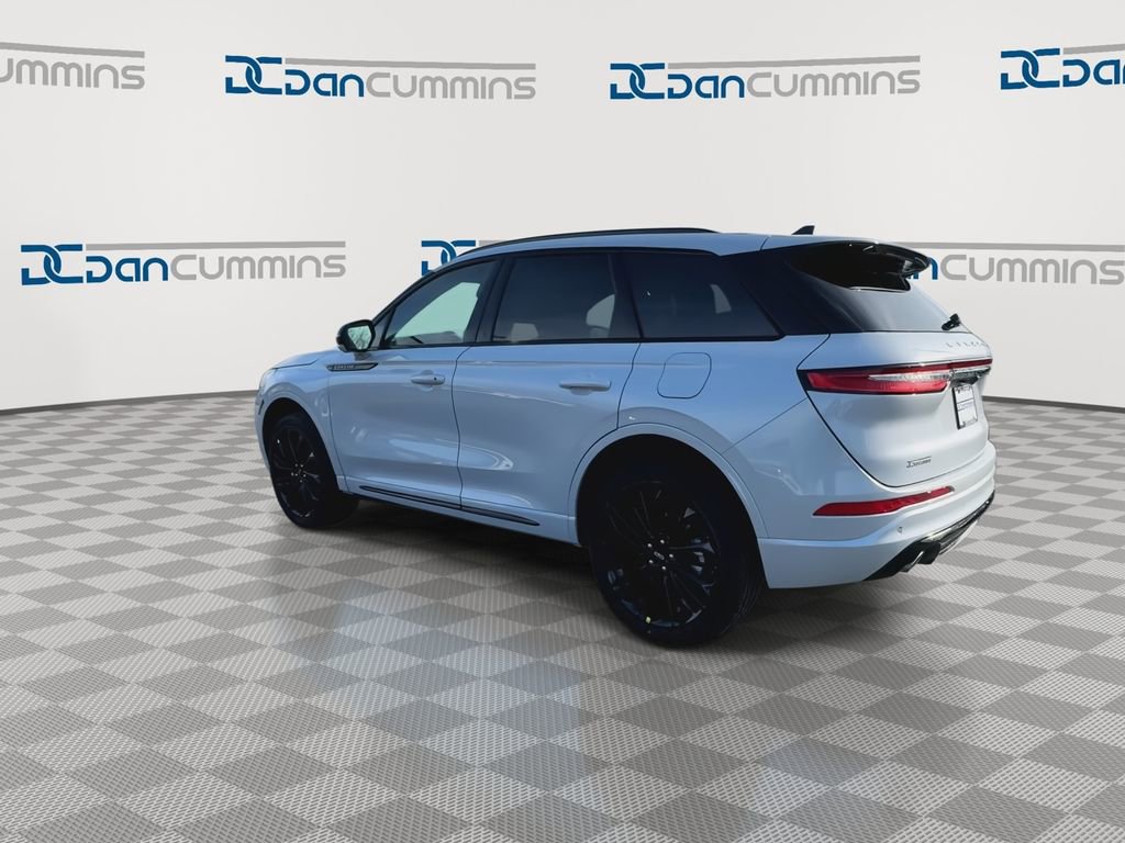 New 2026 Lincoln Corsair Reserve w/ Jet Appearance Package image 6