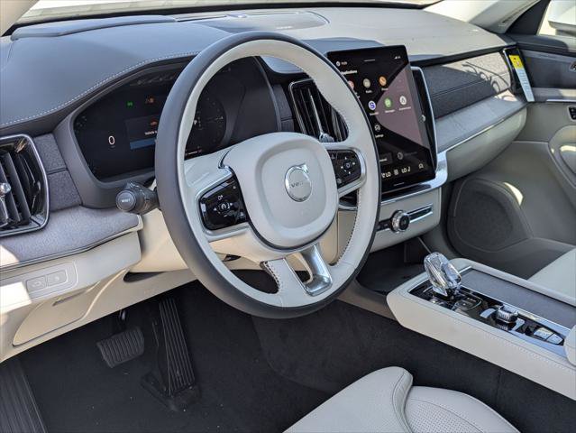 New 2026 Volvo XC90 T8 Ultra w/ Protection Package AWD/4WD image 7