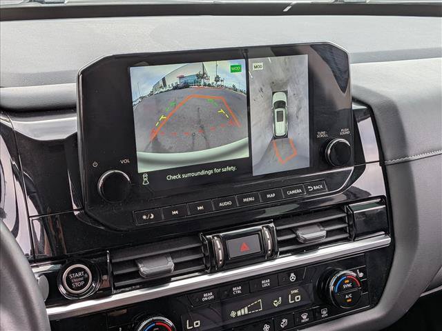 Used 2022 Nissan Pathfinder SL FWD image 19