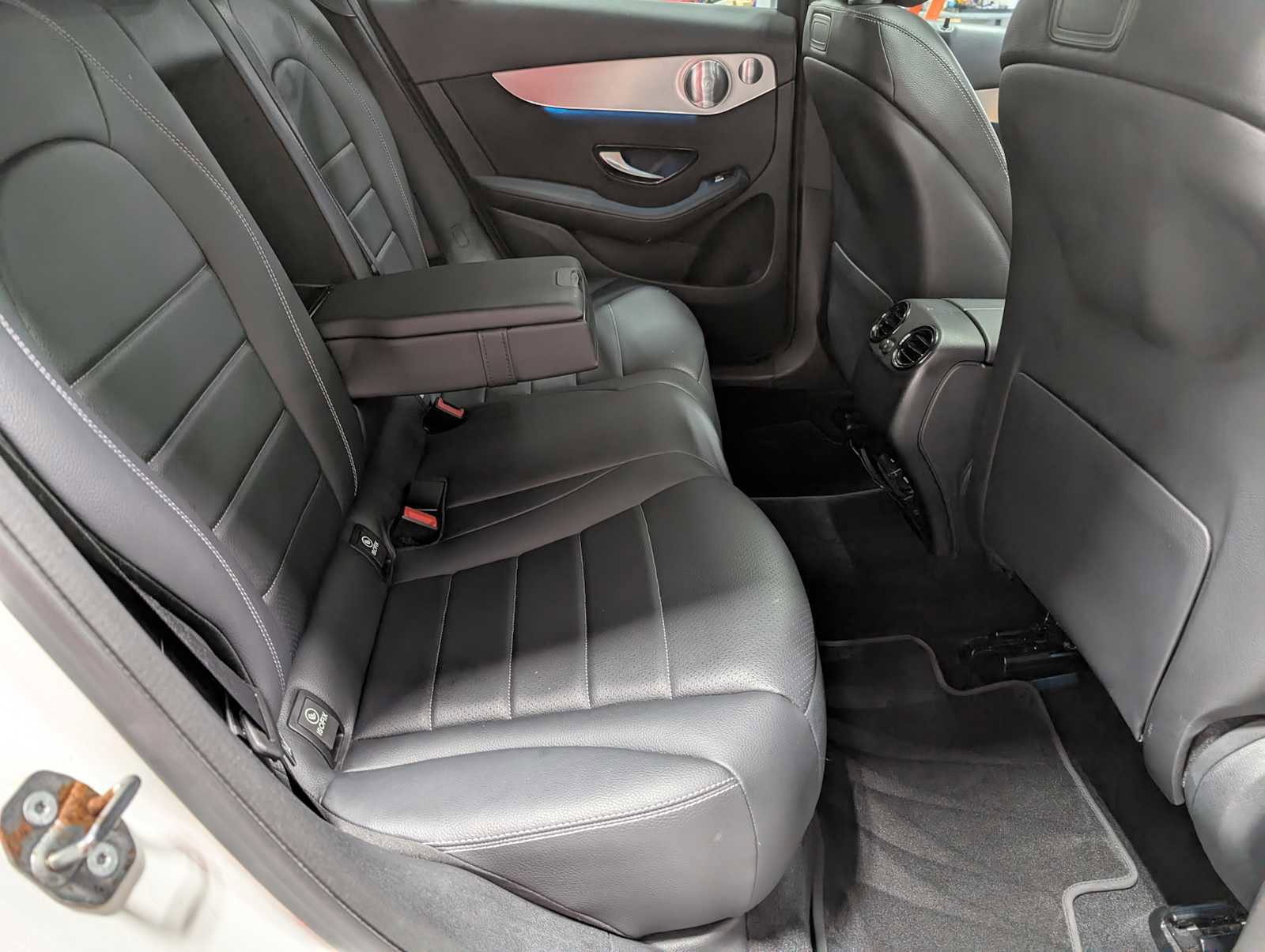 Certified 2019 Mercedes-Benz GLC 300 GLC 300 image 32