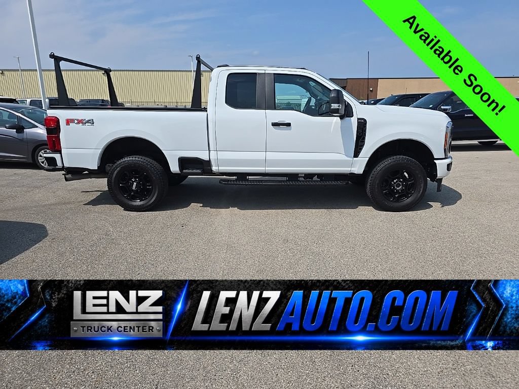 Used 2024 Ford F250 XL w/ STX Appearance Package AWD/4WD image 1