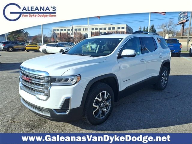 Used 2022 GMC Acadia SLE w/ Driver Convenience Package image 1
