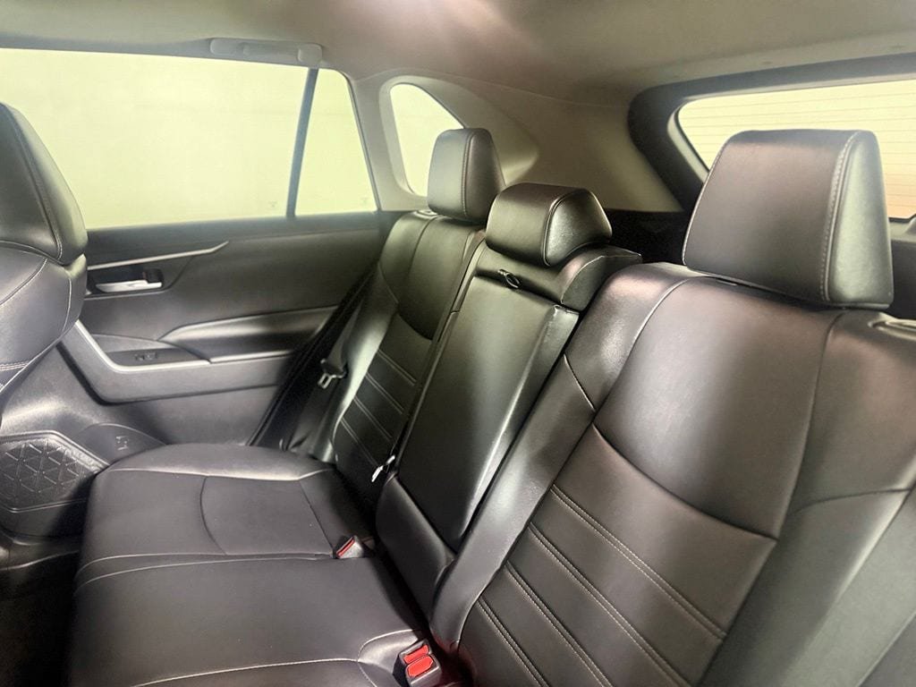 Used 2023 Toyota RAV4 XLE Premium AWD/4WD image 24