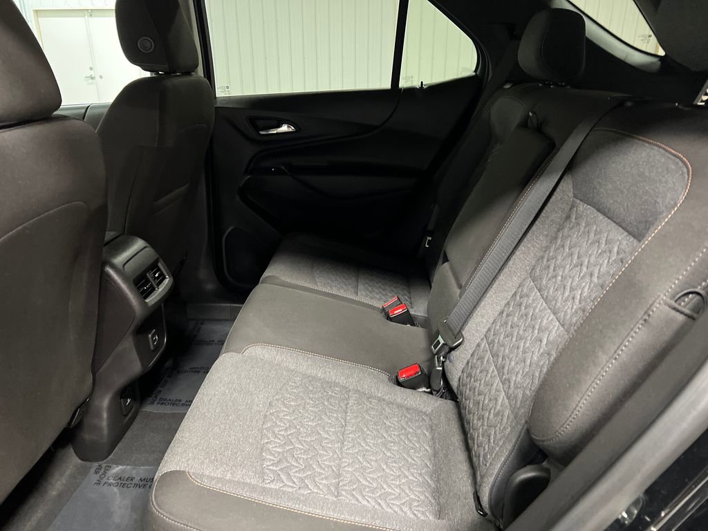 Used 2023 Chevrolet Equinox LT AWD/4WD image 14