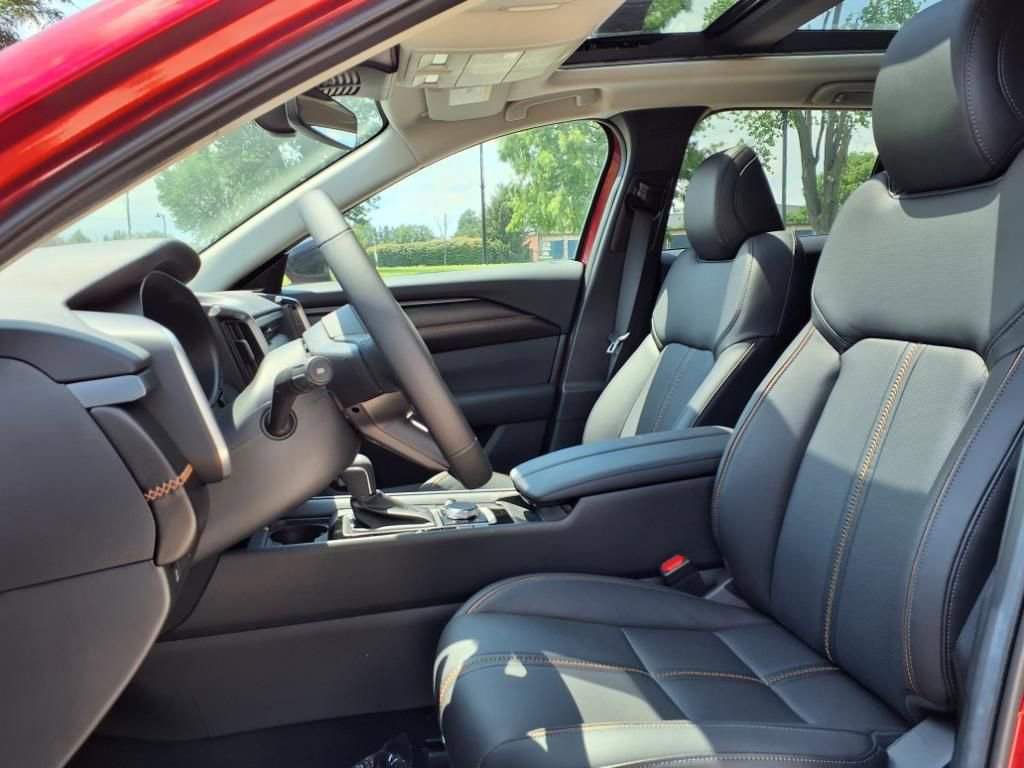 New 2025 MAZDA CX-50 AWD 2.5 Hybrid w/ Premium Pkg image 11