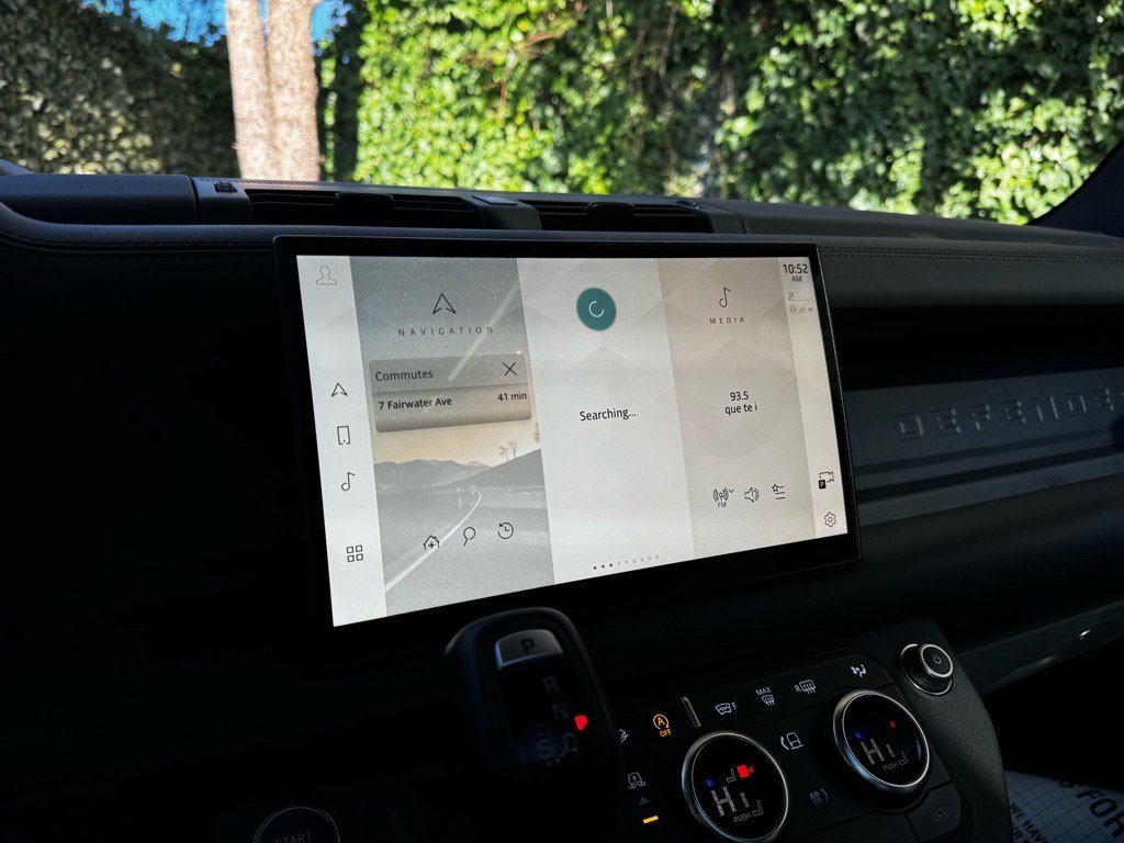 Used 2024 Land Rover Defender 110 V8 image 14