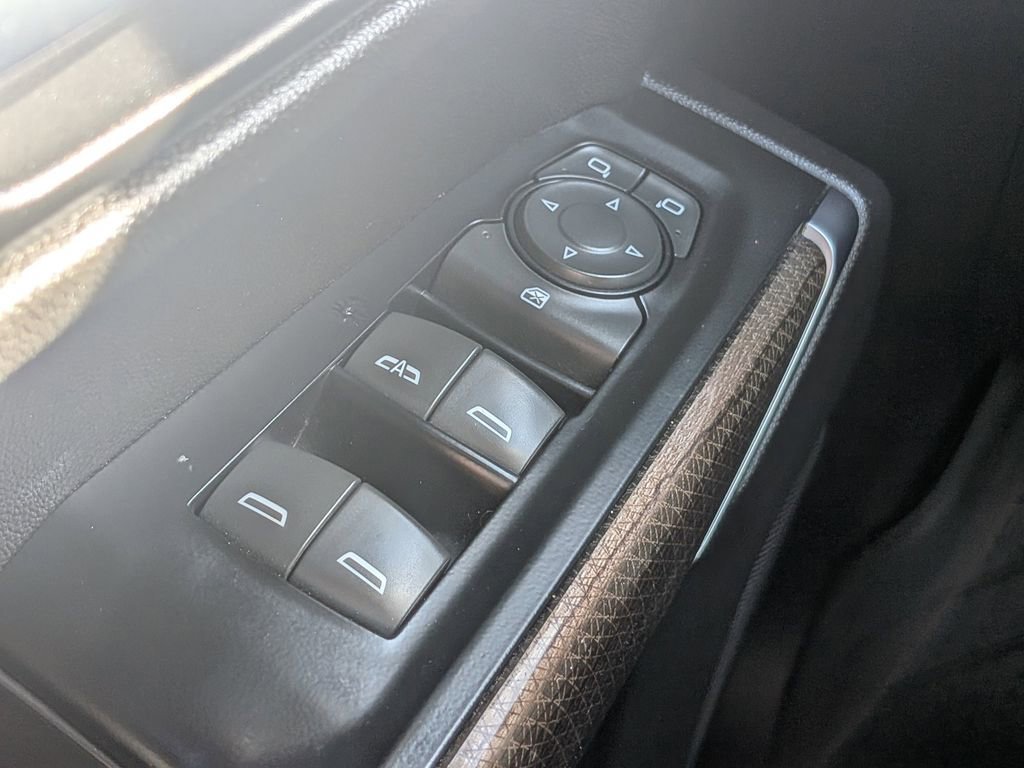 Used 2019 Chevrolet Silverado 1500 LT w/ All-Star Edition image 21