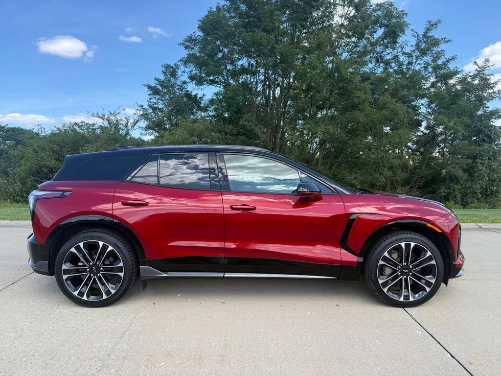 Used 2026 Chevrolet Blazer EV SS AWD/4WD image 2