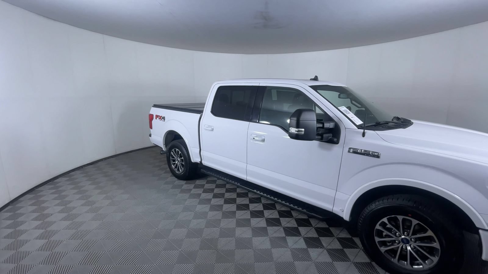 Used 2020 Ford F150 Lariat w/ Equipment Group 502A Luxury AWD/4WD image 2