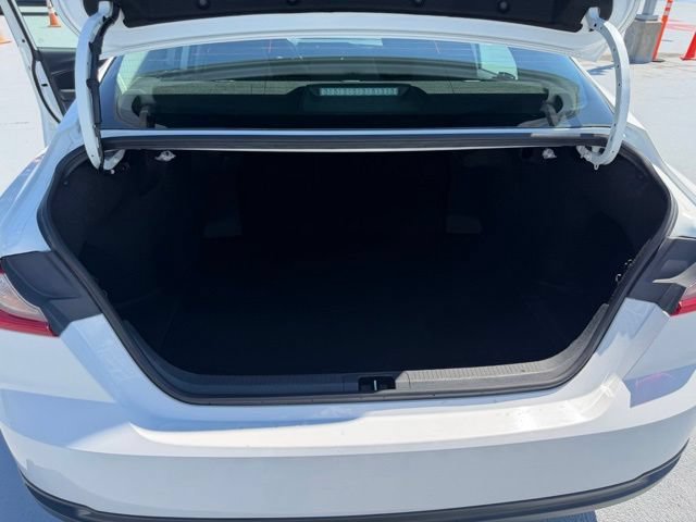 Used 2025 Toyota Camry LE FWD image 9