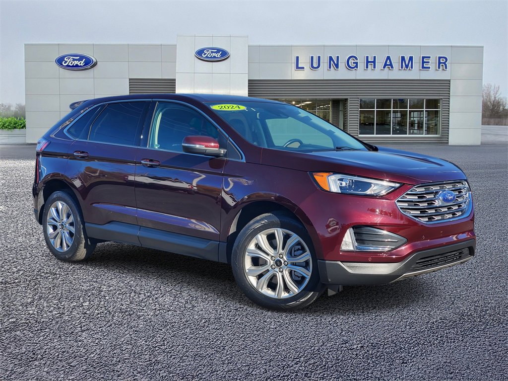Used 2024 Ford Edge Titanium image 1
