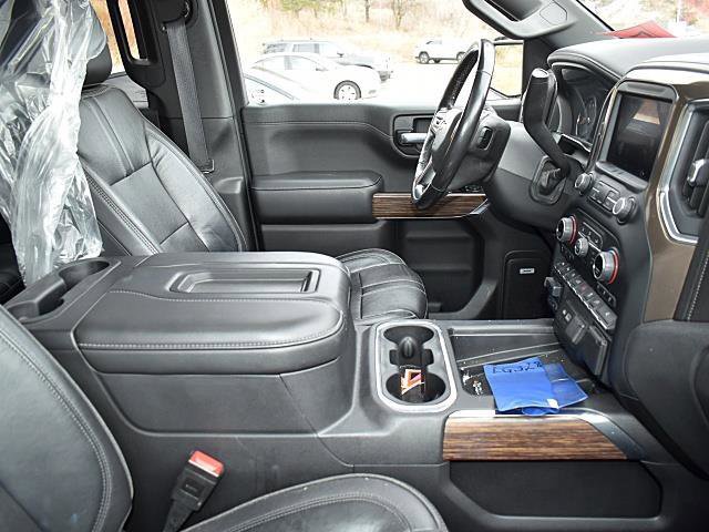 Used 2020 Chevrolet Silverado 1500 High Country w/ Technology Package image 5