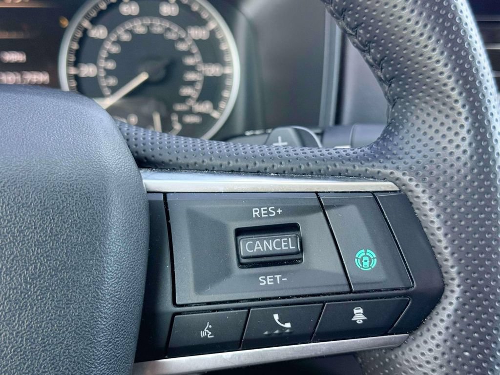 Used 2025 Mitsubishi Outlander SE FWD image 26
