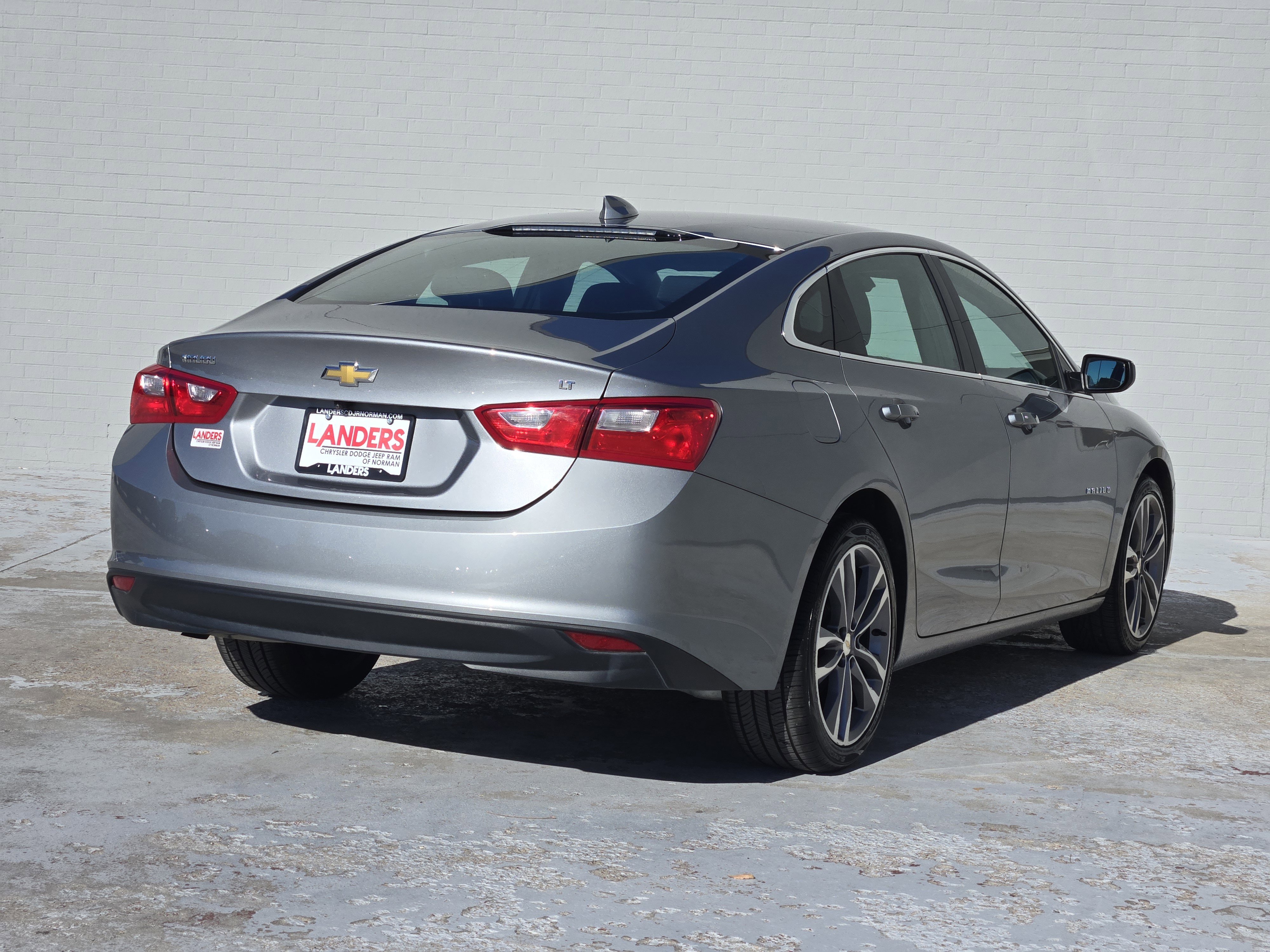 Used 2023 Chevrolet Malibu LT image 8