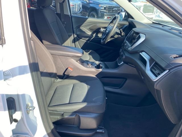 Used 2022 GMC Terrain SLE w/ Driver Convenience Package image 25