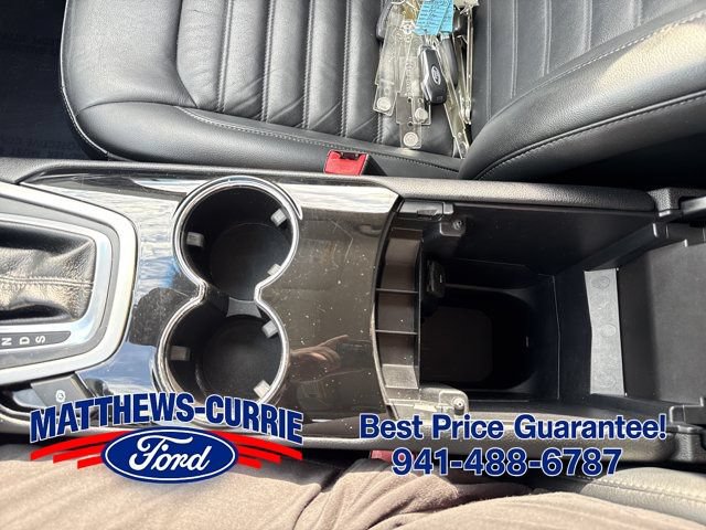 Used 2015 Ford Edge SEL w/ Equipment Group 201A FWD image 21