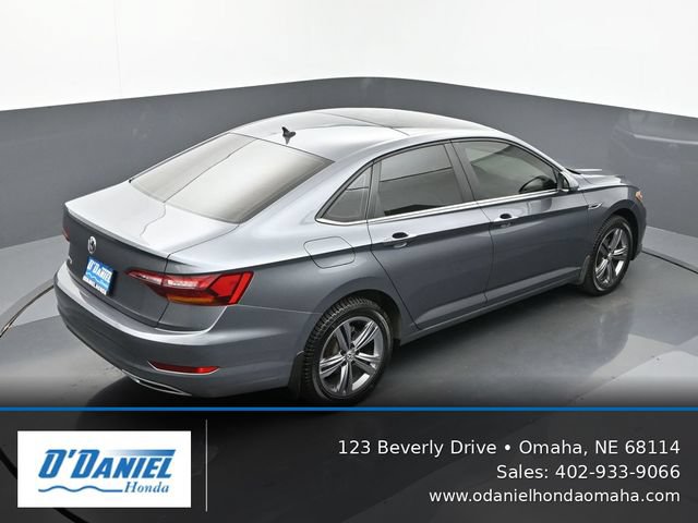 Used 2019 Volkswagen Jetta R-Line FWD image 18
