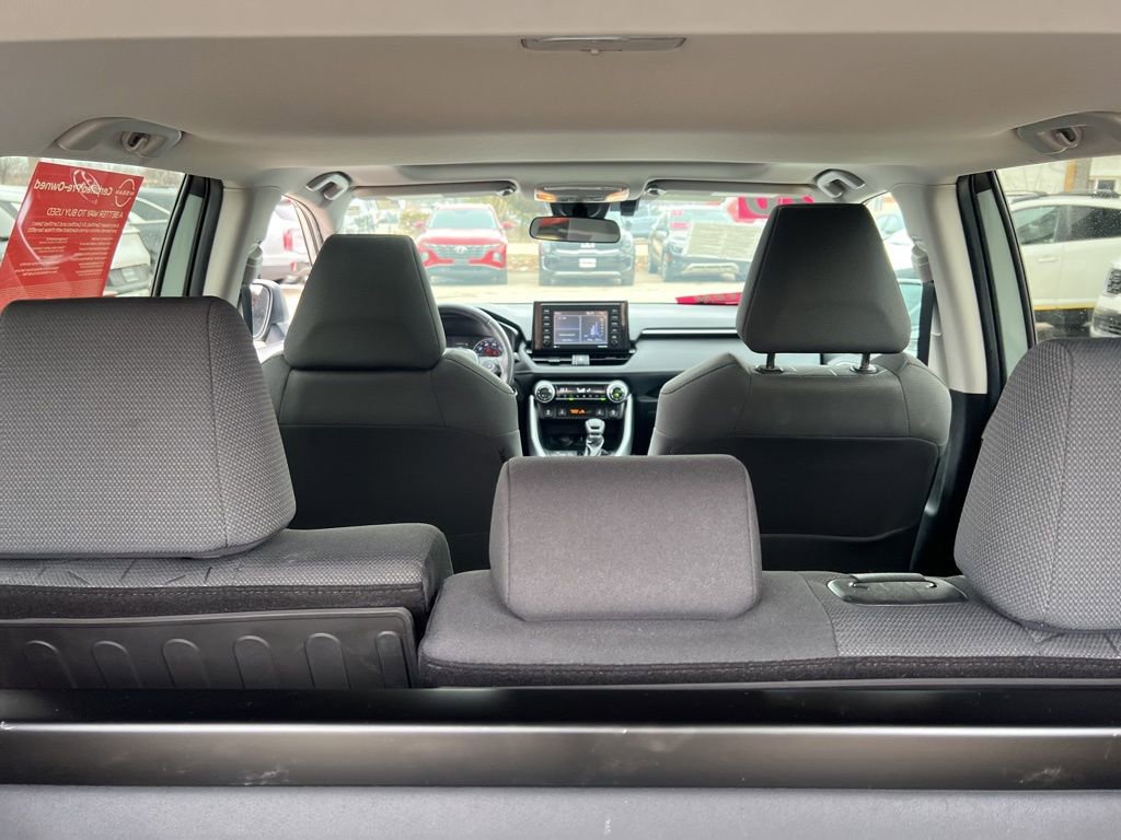 Used 2020 Toyota RAV4 XLE w/ Convenience Package image 14