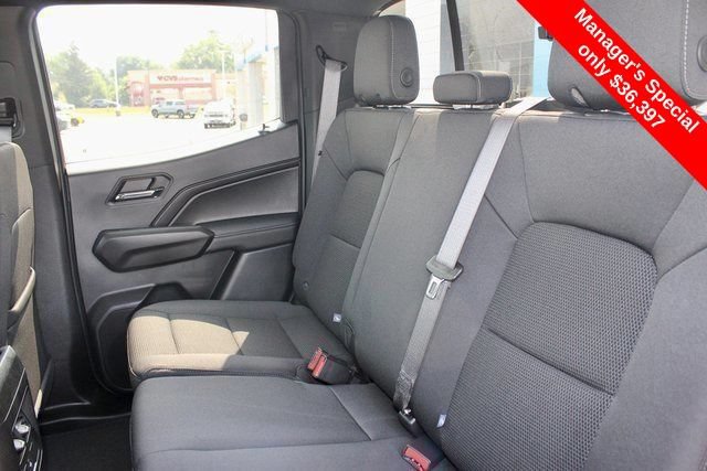 Used 2024 Chevrolet Colorado LT w/ LT Convenience Package AWD/4WD image 14