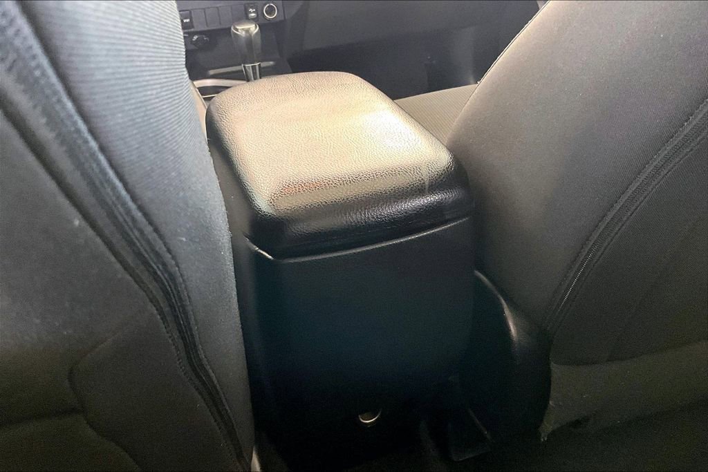 Certified 2017 Toyota RAV4 XLE w/ Carpet Mat Package image 10