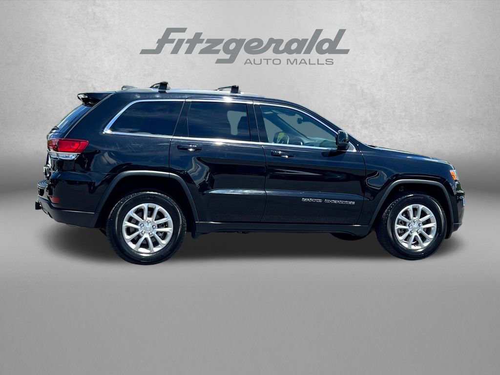 Used 2021 Jeep Grand Cherokee Laredo X AWD/4WD image 3