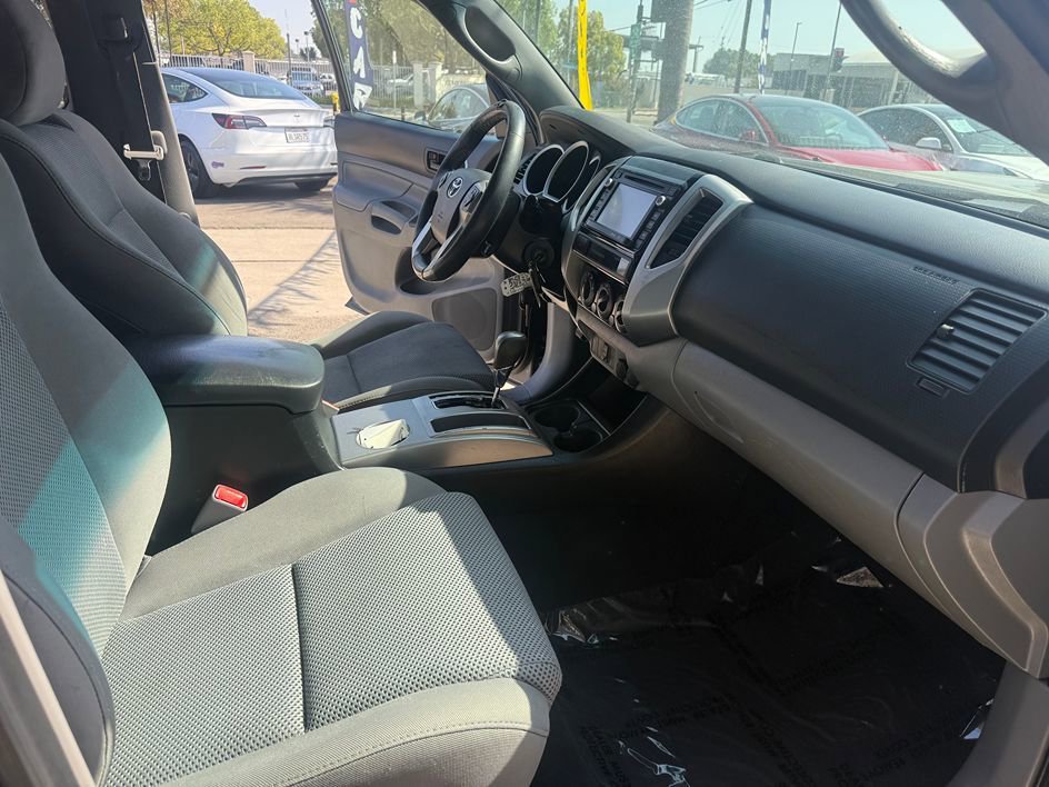 Used 2008 Toyota Tacoma PreRunner RWD image 5