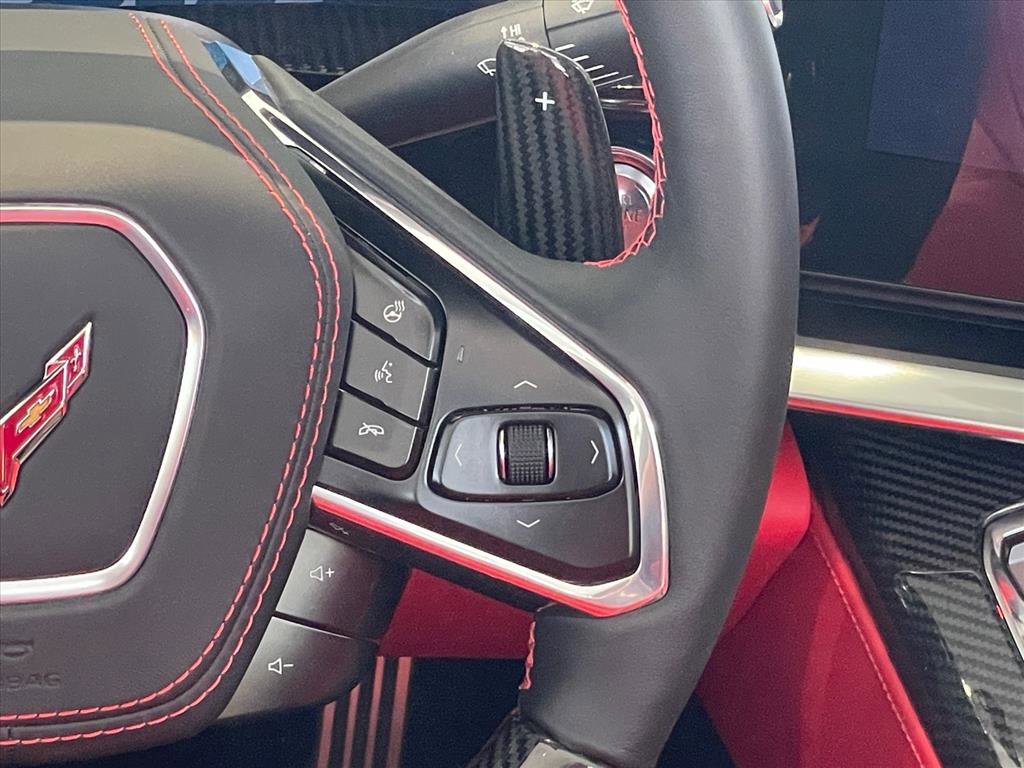 Used 2025 Chevrolet Corvette Z06 image 15