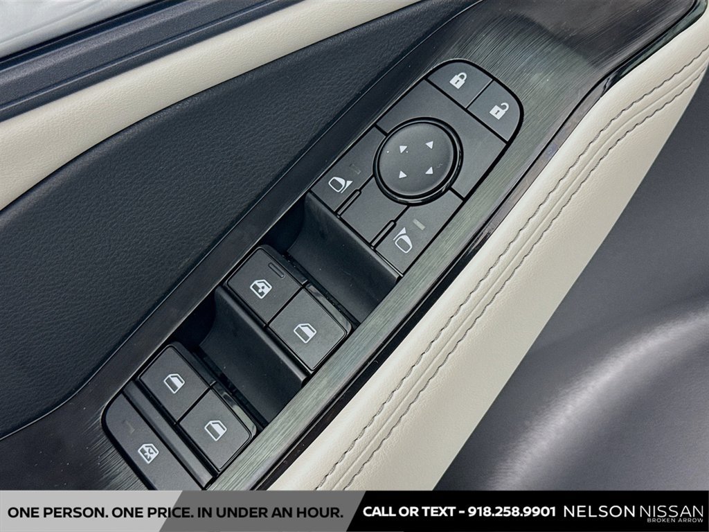 New 2026 Nissan Rogue Dark Armor FWD image 17