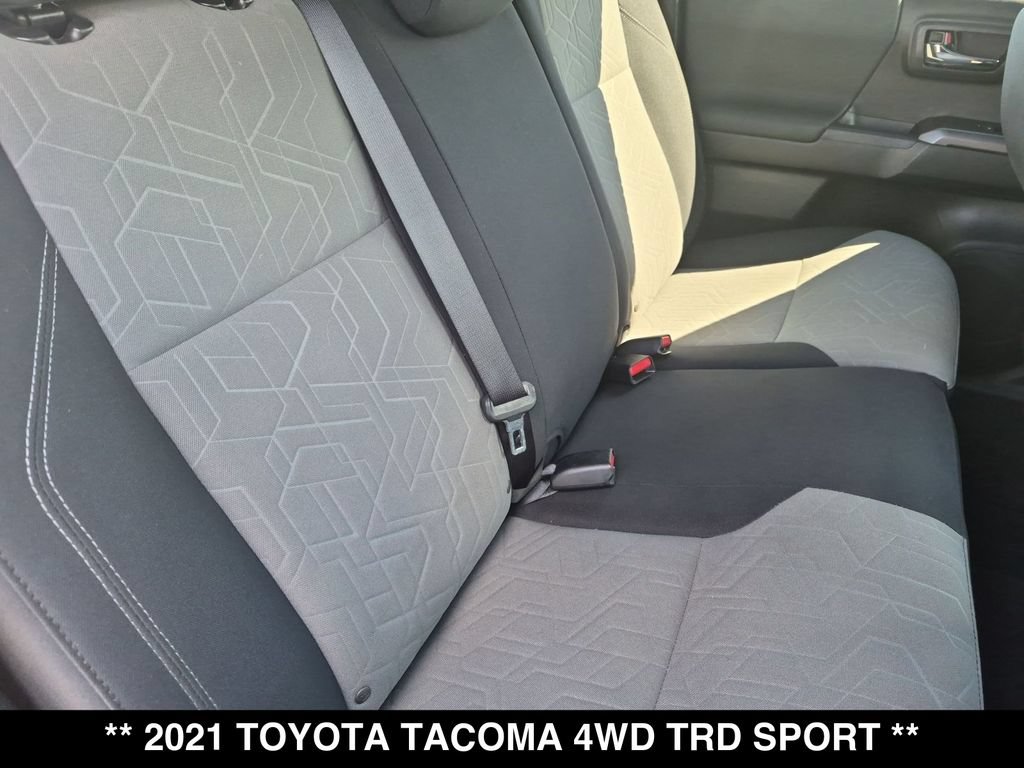 Used 2021 Toyota Tacoma TRD Sport AWD/4WD image 26