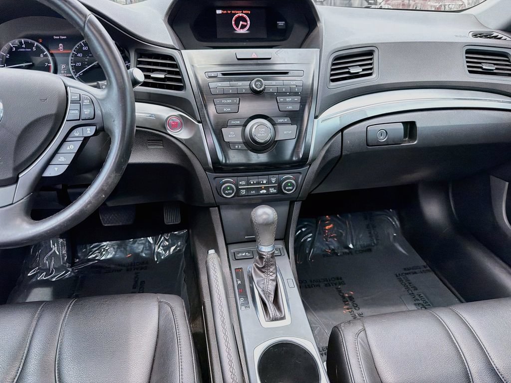 Used 2019 Acura ILX FWD image 18