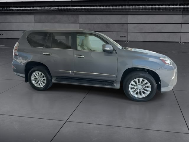 Used 2017 Lexus GX 460 Premium AWD/4WD image 9