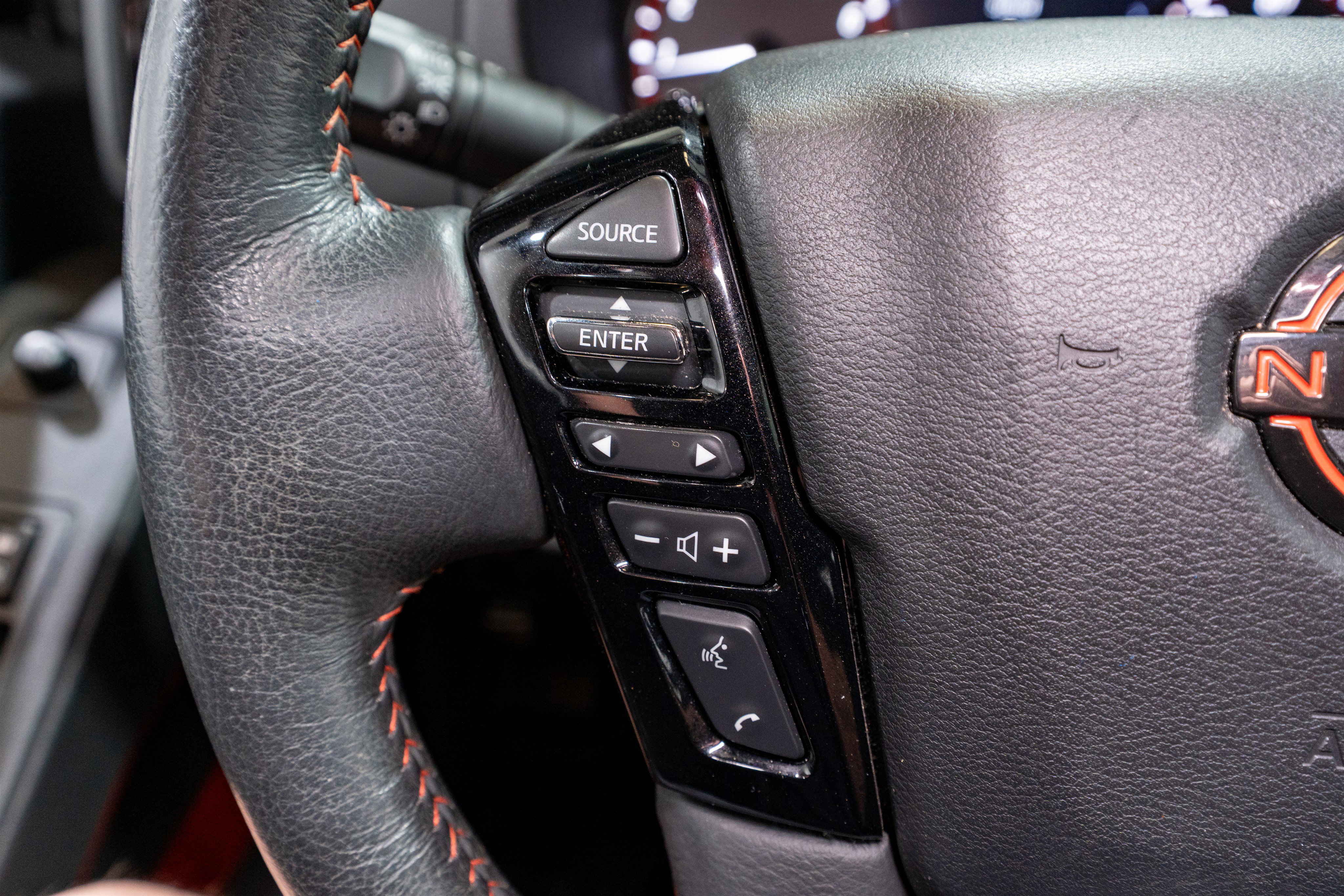 Used 2023 Nissan Frontier PRO-4X w/ Pro-4X Premium Package image 31