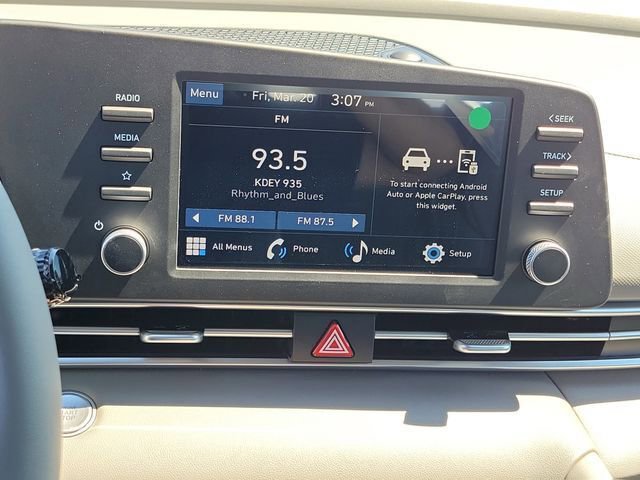 New 2026 Hyundai Elantra Sport image 9