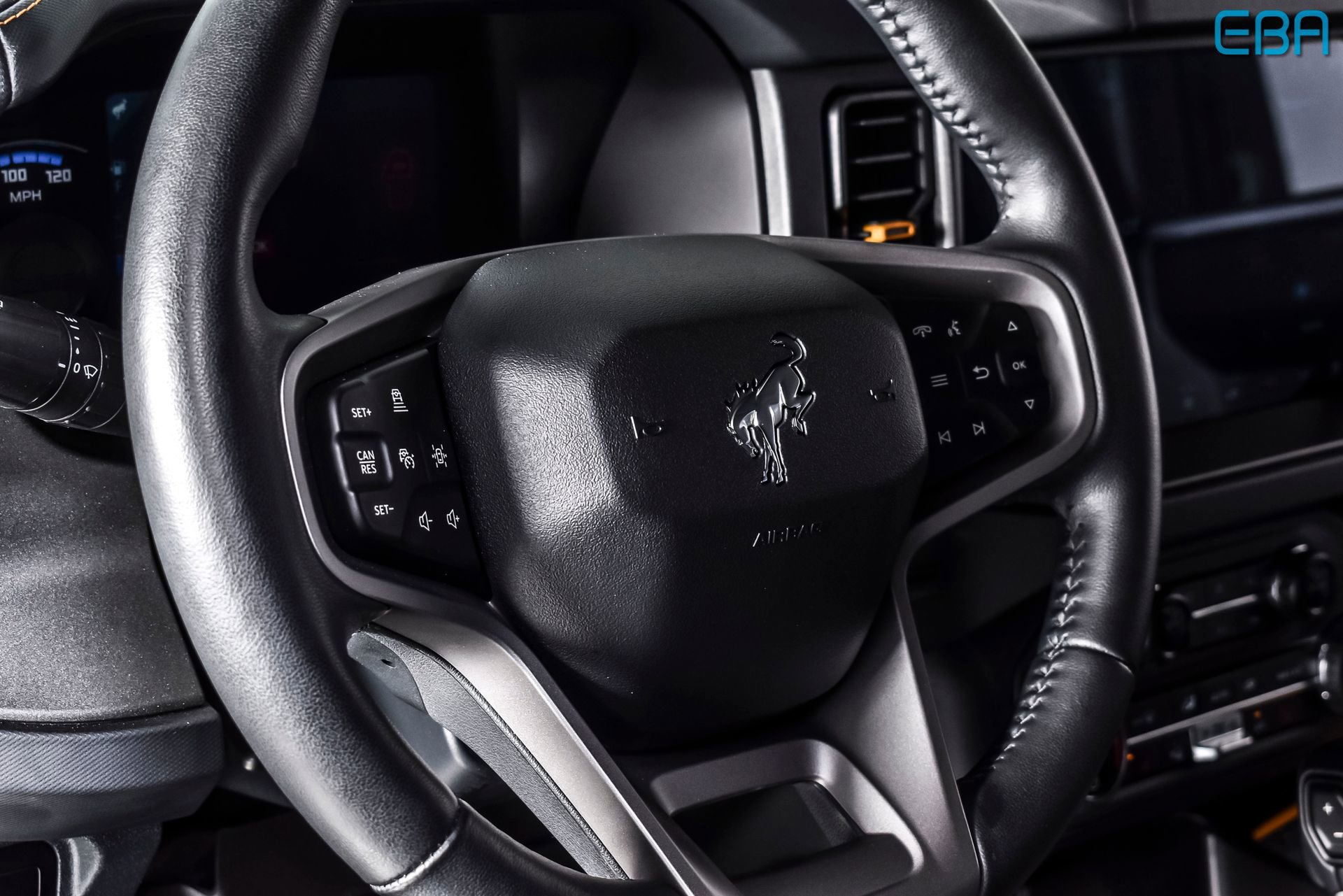 Used 2024 Ford Bronco Badlands image 18