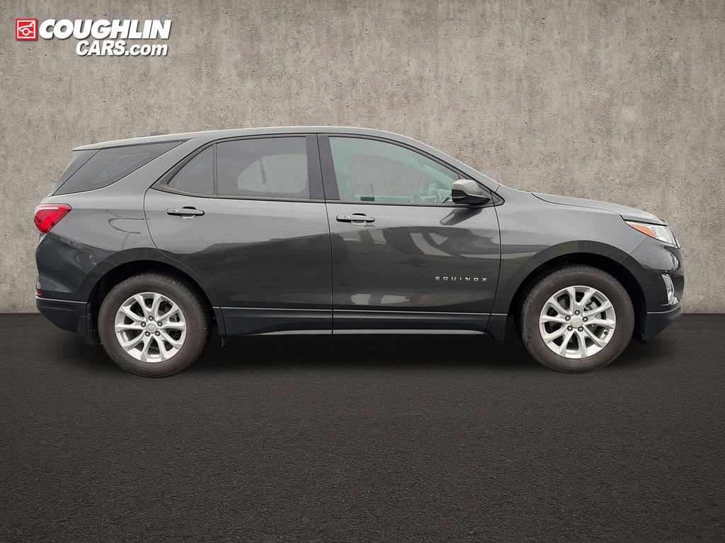 Used 2018 Chevrolet Equinox LS FWD image 9