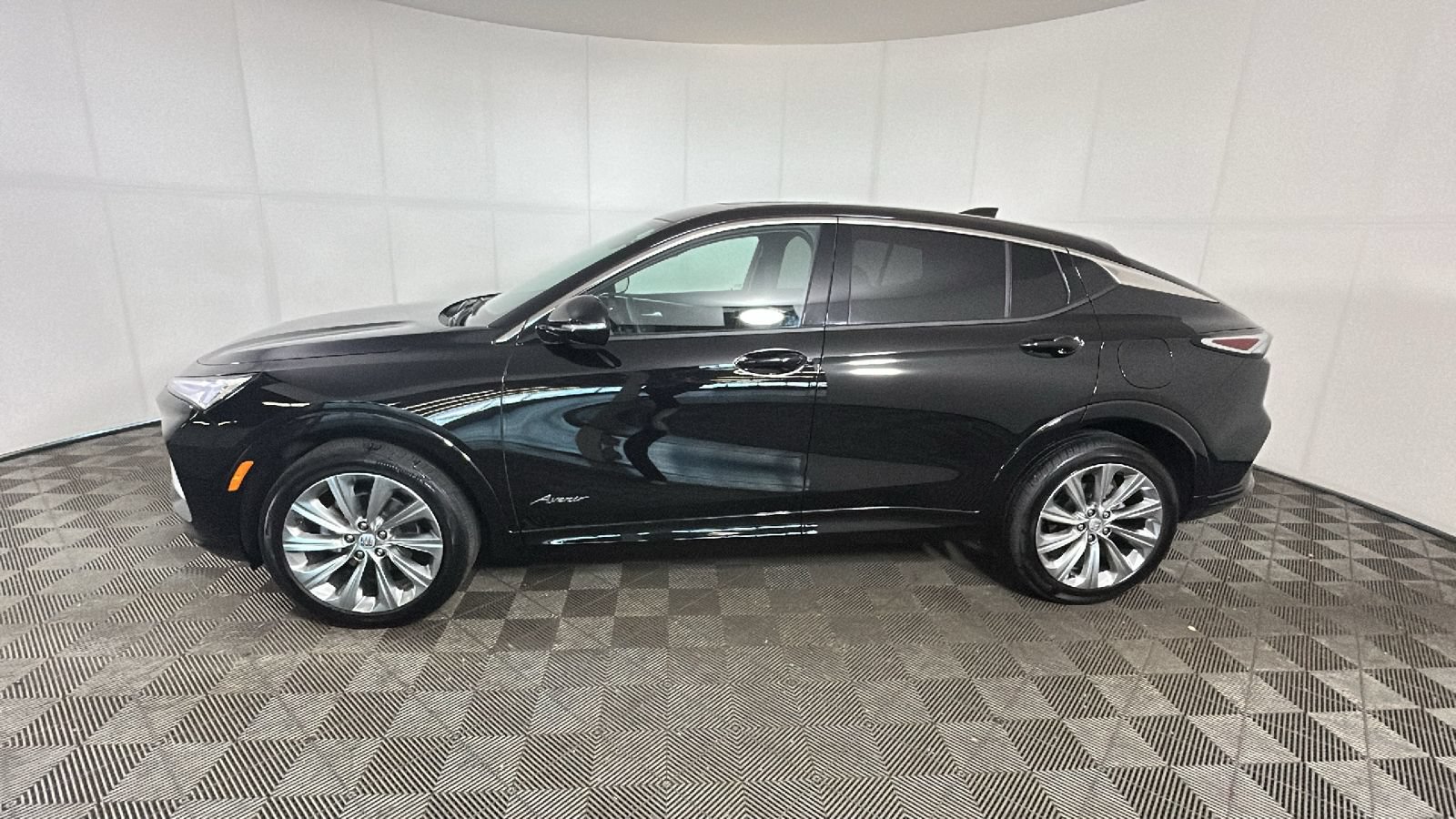 Used 2024 Buick Envista Avenir FWD image 7