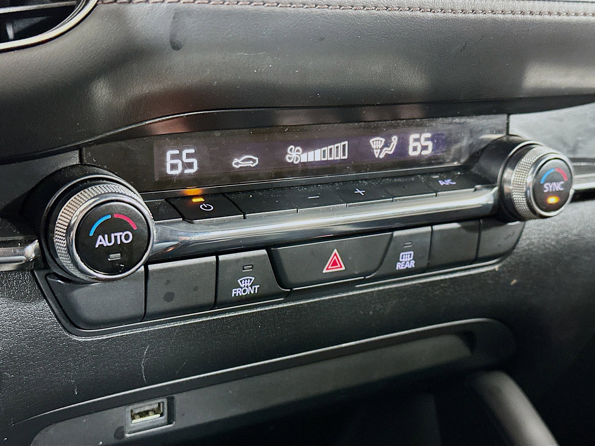 Used 2019 MAZDA MAZDA3 AWD Auto image 24