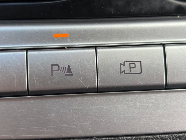 Used 2025 Kia Carnival FWD image 46