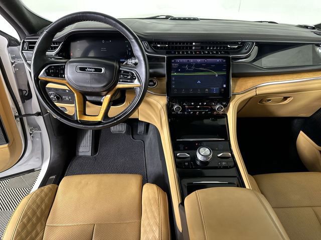 Used 2024 Jeep Grand Cherokee Summit AWD/4WD image 21