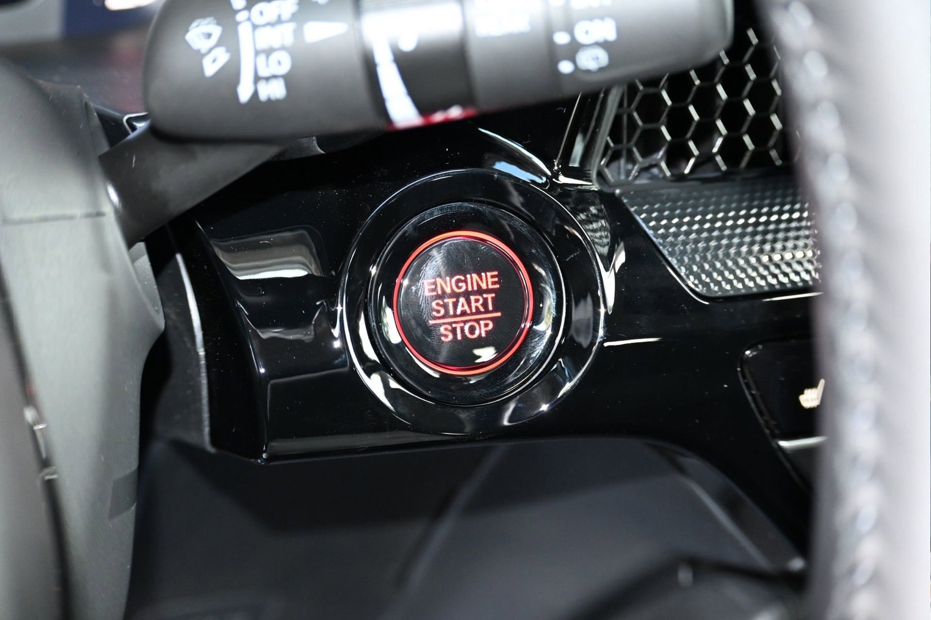 New 2025 Honda CR-V EX-L image 27