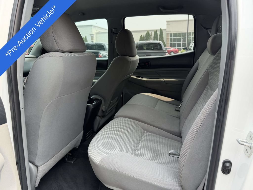 Used 2012 Toyota Tacoma PreRunner w/ SR5 Pkg RWD image 15