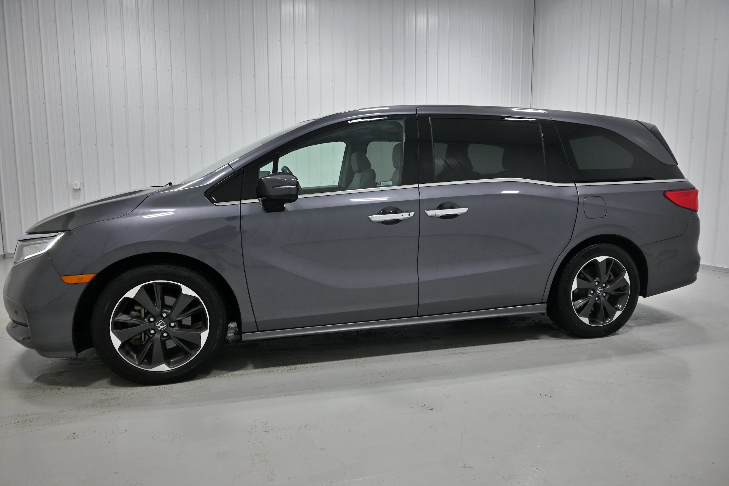 Used 2022 Honda Odyssey Elite image 27